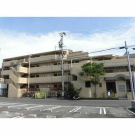 総合リハビリセンター駅より徒歩20分 築37年11ヶ月 4階建の賃貸物件