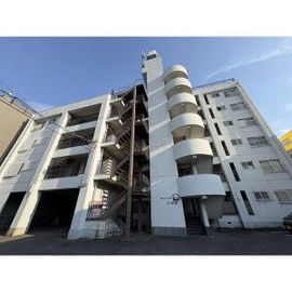 瓢箪山駅より徒歩12分 2階 築42年2ヶ月の賃貸物件