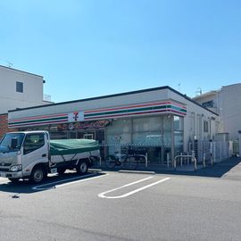 本陣駅より徒歩6分 新築 3階建の賃貸物件