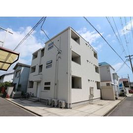 志賀本通駅より徒歩9分 築7年2ヶ月 3階建の賃貸物件