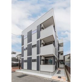 平安通駅より徒歩6分 3階 築3年3ヶ月の賃貸物件