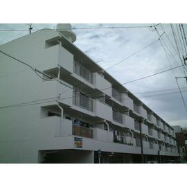 ハウスビル中切の賃貸物件