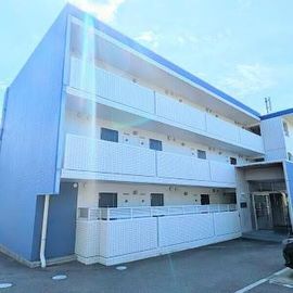 総合リハビリセンター駅より徒歩12分 築15年8ヶ月 3階建の賃貸物件