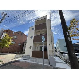 道徳駅より徒歩7分 新築 3階建の賃貸物件