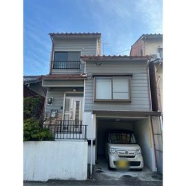 鳴海駅より徒歩10分 築45年2ヶ月 3階建の賃貸物件