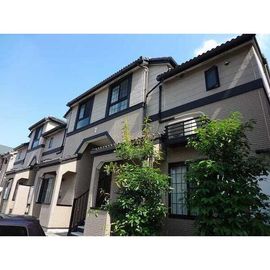 ラ・カスカータの賃貸物件