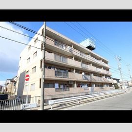 第5グランドハイツ服部 3階 築33年3ヶ月の賃貸物件