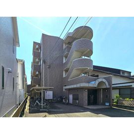 クレセント松蔭 3階 築20年2ヶ月の賃貸物件