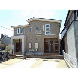 荒子駅より徒歩10分 築10年9ヶ月 2階建の賃貸物件