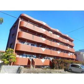 ルピナス・イースト 2階 築23年2ヶ月の賃貸物件