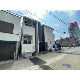 熱田神宮伝馬町駅より徒歩3分 1階 築8年5ヶ月の賃貸物件