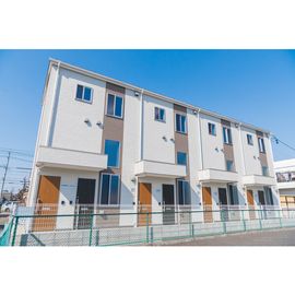 小幡駅より徒歩5分 築6年11ヶ月 2階建の賃貸物件