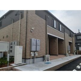 高横須賀駅より徒歩8分 1階 築3年5ヶ月の賃貸物件