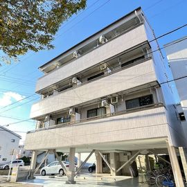 尼ケ坂駅より徒歩6分 4階 築33年2ヶ月の賃貸物件