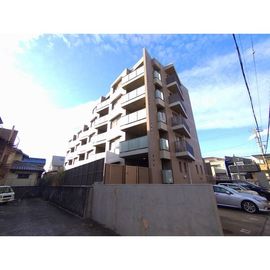 本郷駅より徒歩6分 1階 築20年11ヶ月の賃貸物件