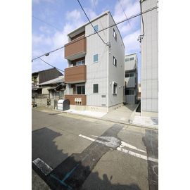 ゼフィール 3階 築3年10ヶ月の賃貸物件