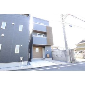 高畑駅より徒歩2分 1階 築2年10ヶ月の賃貸物件