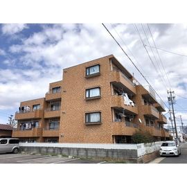 アニバーサリーE 3階 築37年3ヶ月の賃貸物件