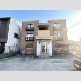 川宮駅より徒歩7分 1階 築23年10ヶ月の賃貸物件