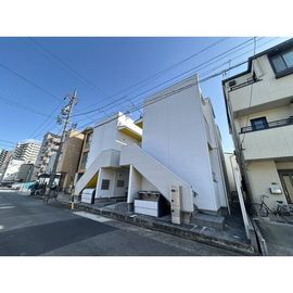 尾頭橋駅より徒歩10分 1階 築8年10ヶ月の賃貸物件