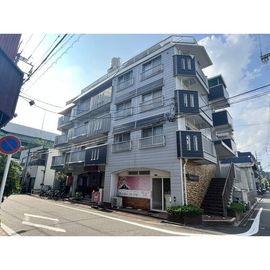 メゾンＫＡＲＩ 3階 築46年10ヶ月の賃貸物件