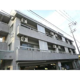 桜山駅より徒歩14分 4階 築33年の賃貸物件