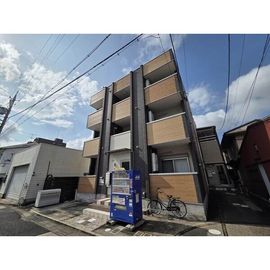 野並駅より徒歩6分 3階 築9年2ヶ月の賃貸物件