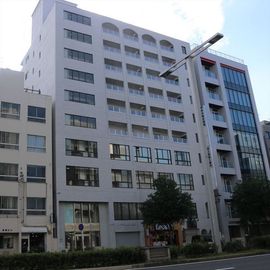 池下駅より徒歩3分 5階 築45年5ヶ月の賃貸物件