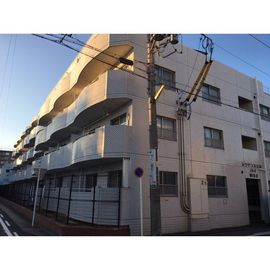 堀田駅より徒歩13分 3階 築39年2ヶ月の賃貸物件