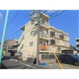 塩釜口駅より徒歩14分 3階 築40年の賃貸物件