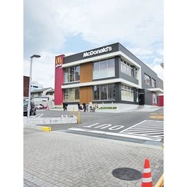 一社駅より徒歩4分 3階 築26年の賃貸物件