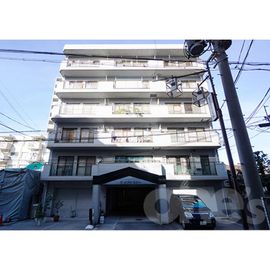 ラ・メゾンエスト 2階 築37年の賃貸物件