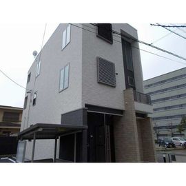 コンフォルト 2階 築13年の賃貸物件