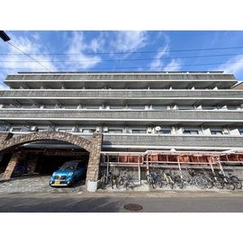 メゾン・ド・コンフォール 3階 築35年3ヶ月の賃貸物件