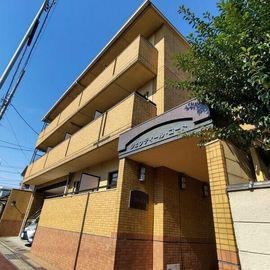 黄金駅より徒歩12分 3階 築23年の賃貸物件