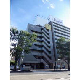 鶴舞駅より徒歩6分 4階 築31年11ヶ月の賃貸物件