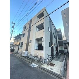 CREST 3階 築11年の賃貸物件