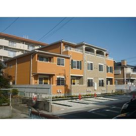 グリシーヌ1番館 1階 築16年の賃貸物件