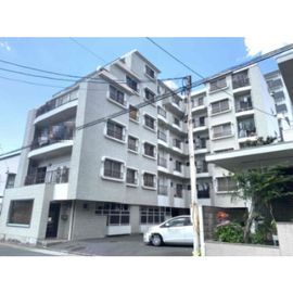 いりなか駅より徒歩2分 2階 築53年の賃貸物件