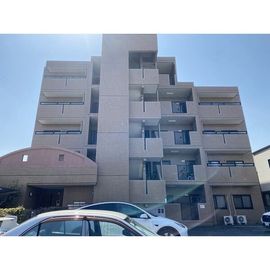 サクラ雪見レジデンス 4階 築30年5ヶ月の賃貸物件