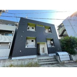 ルミエール十一番町 1階 築7年9ヶ月の賃貸物件