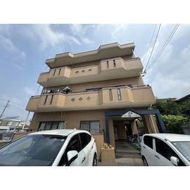 港北駅より徒歩7分 2階 築33年5ヶ月の賃貸物件