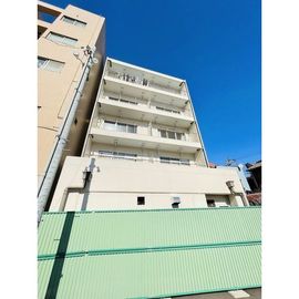 熱田駅より徒歩1分 3階 築43年5ヶ月の賃貸物件
