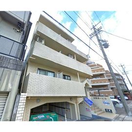 本山駅より徒歩9分 3階 築35年の賃貸物件