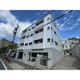 グランコリーヌ 4階 築10年の賃貸物件