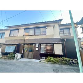 米野駅より徒歩1分 築63年2ヶ月 2階建の賃貸物件