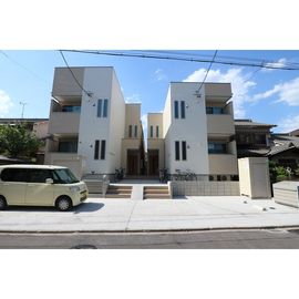 道徳駅より徒歩9分 1階 築3年の賃貸物件