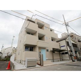 金山駅より徒歩11分 1階 築6年6ヶ月の賃貸物件