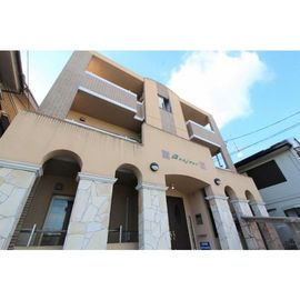 ボンジュール 3階 築20年2ヶ月の賃貸物件