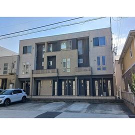 レッド・リーブス７ 3階 築10年2ヶ月の賃貸物件